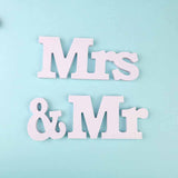 Mr & Mrs -sisustuskirjaimet